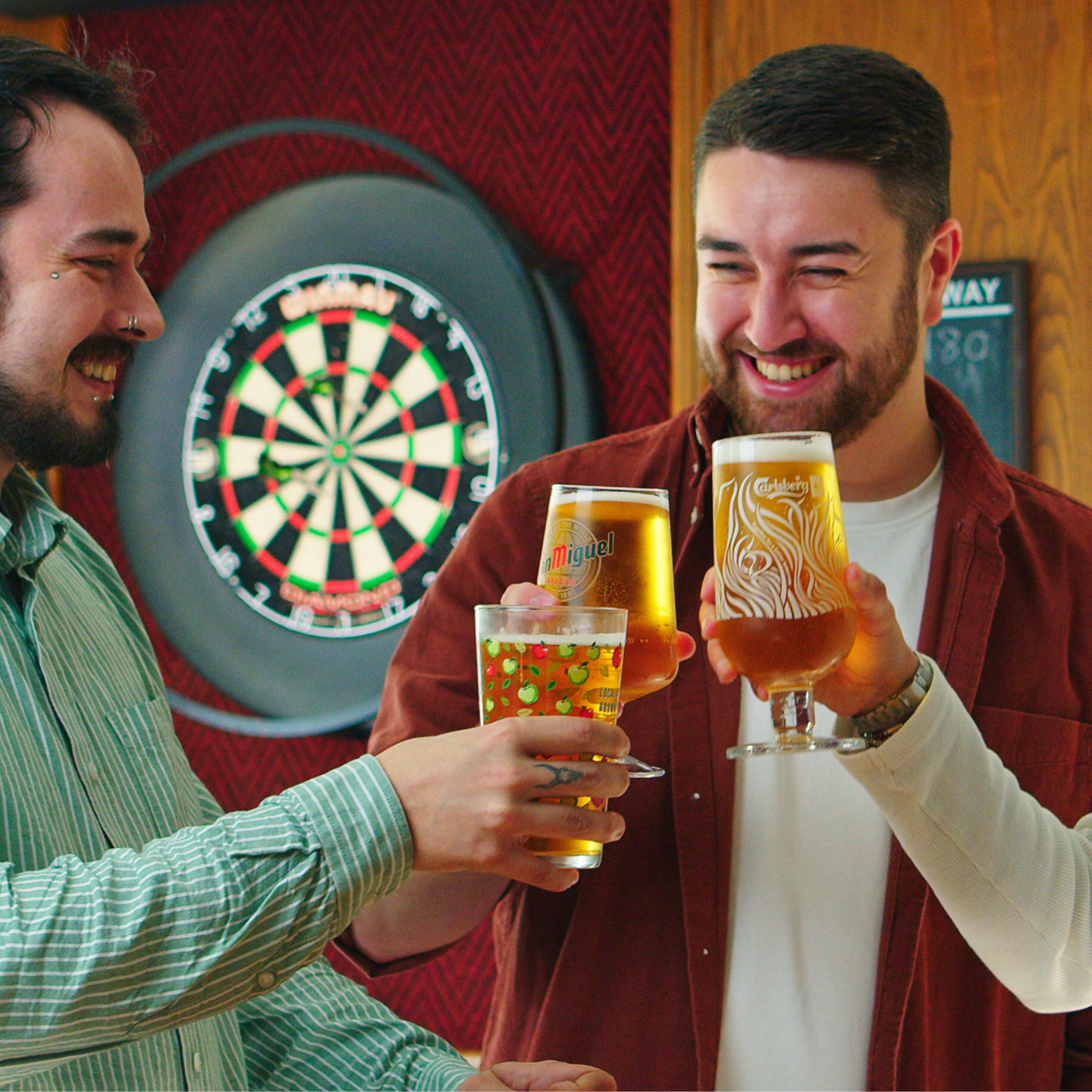 Raise a glass This Father's Day at The Carters Arms in Manchester!
